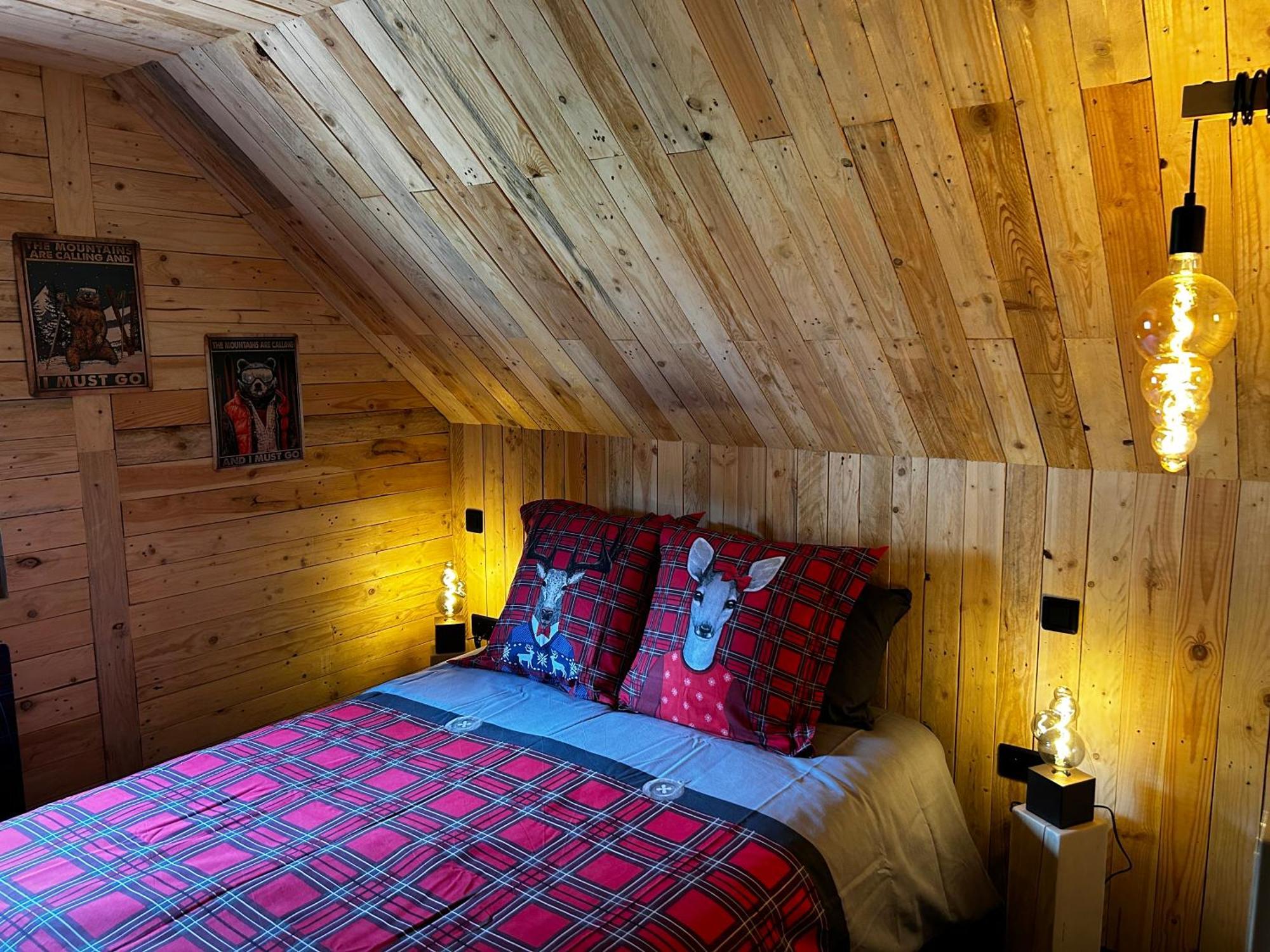 Chalet Avec Jacuzzi Prive, Vue Sur Les Vosges Belfahy Exterior photo